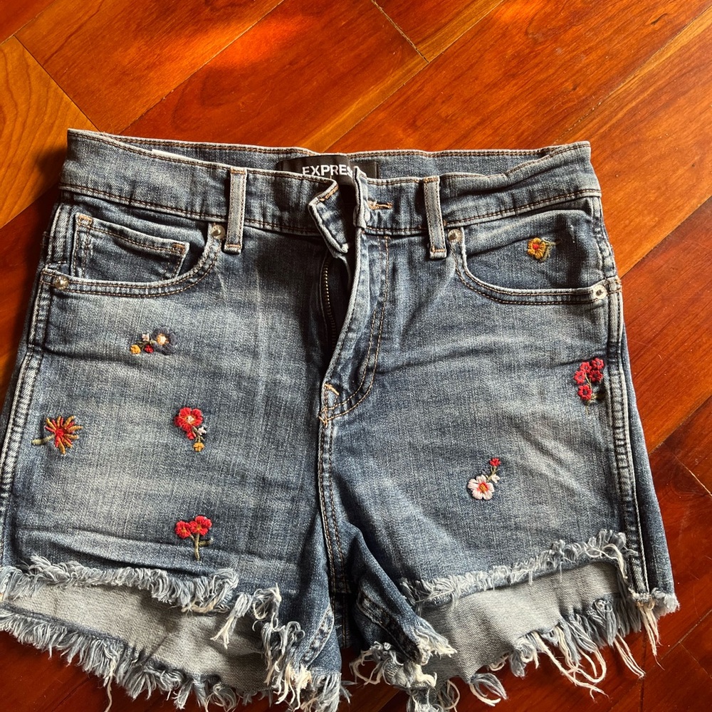 Express midi high rise floral stitching size 2